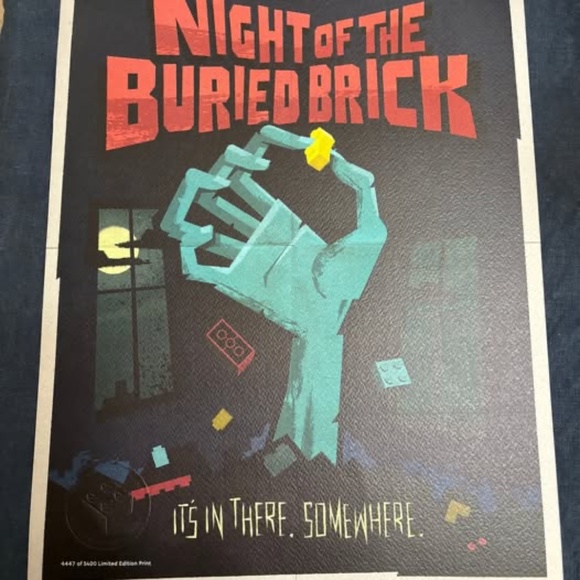 Official LEGO poster "Night of the Buried Brick" NEW & in mint condition. - Picture 1 of 2